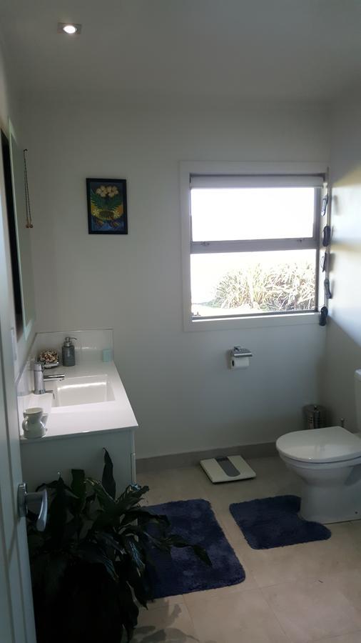Athenree Waterside Accommodation 외부 사진